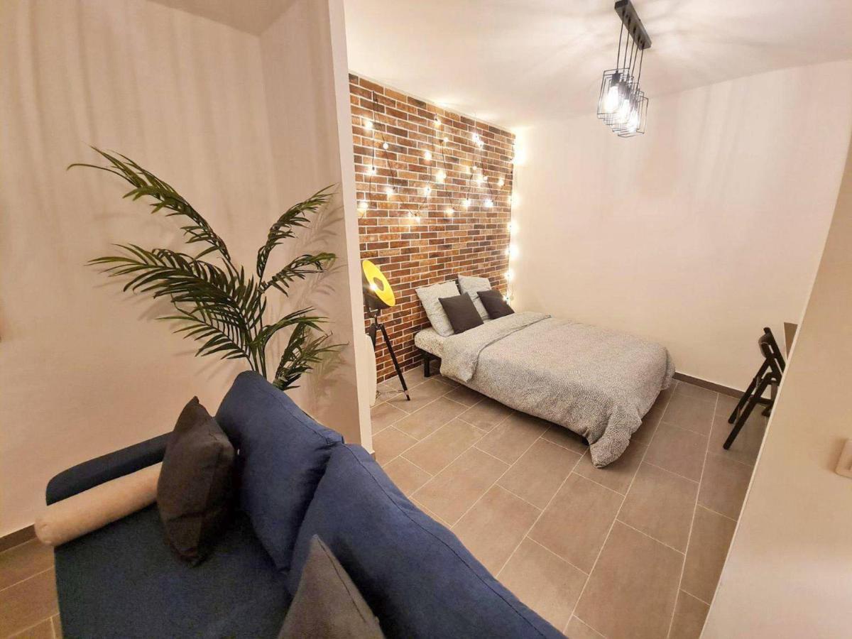 GregBnb-com - Centre Ancien - T2 style loft Tolón Exterior foto
